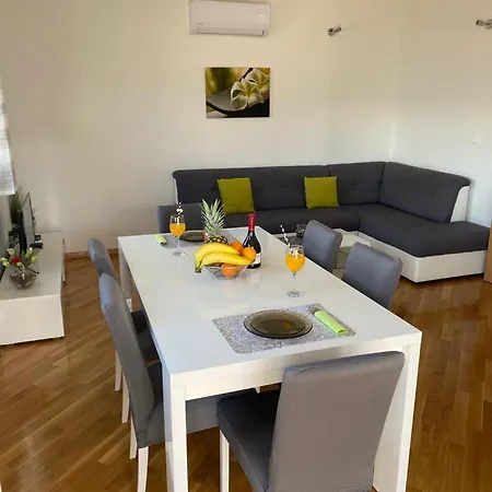 Dina Apartman Trogir Kültér fotó